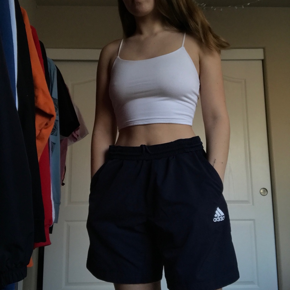 Super sick pair of navy blue adidas shorts🖤